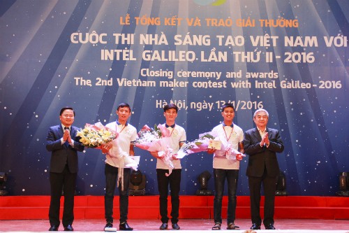 Remise des prix du Concours des créateurs du Vietnam, deuxième édition - ảnh 1